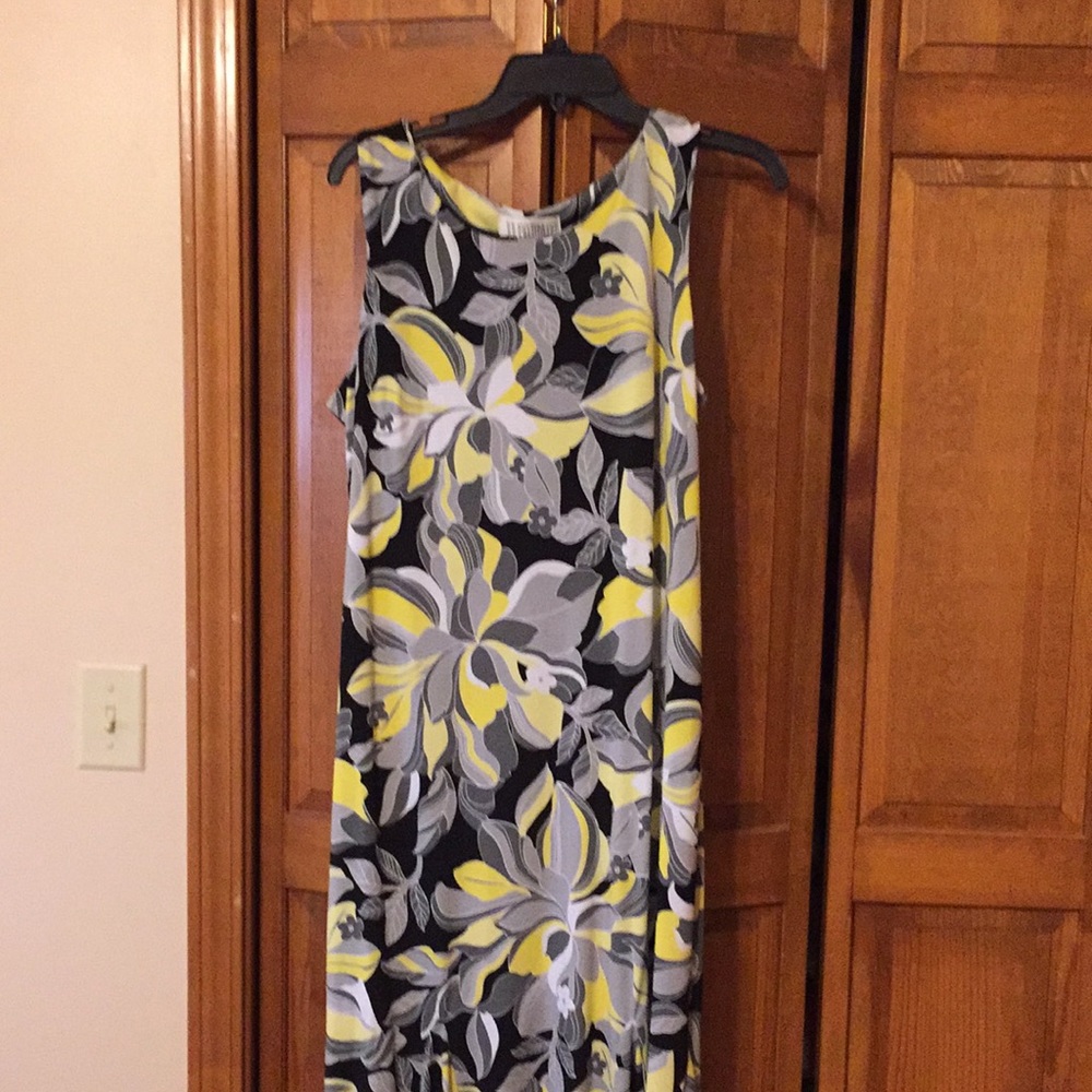 Julian Taylor size 14 EUC